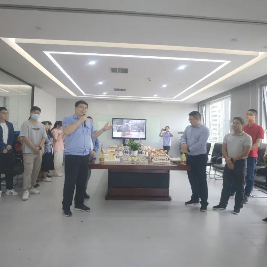 莺迁乔木，燕入高楼！中航翔通深圳公司，乔迁新居！