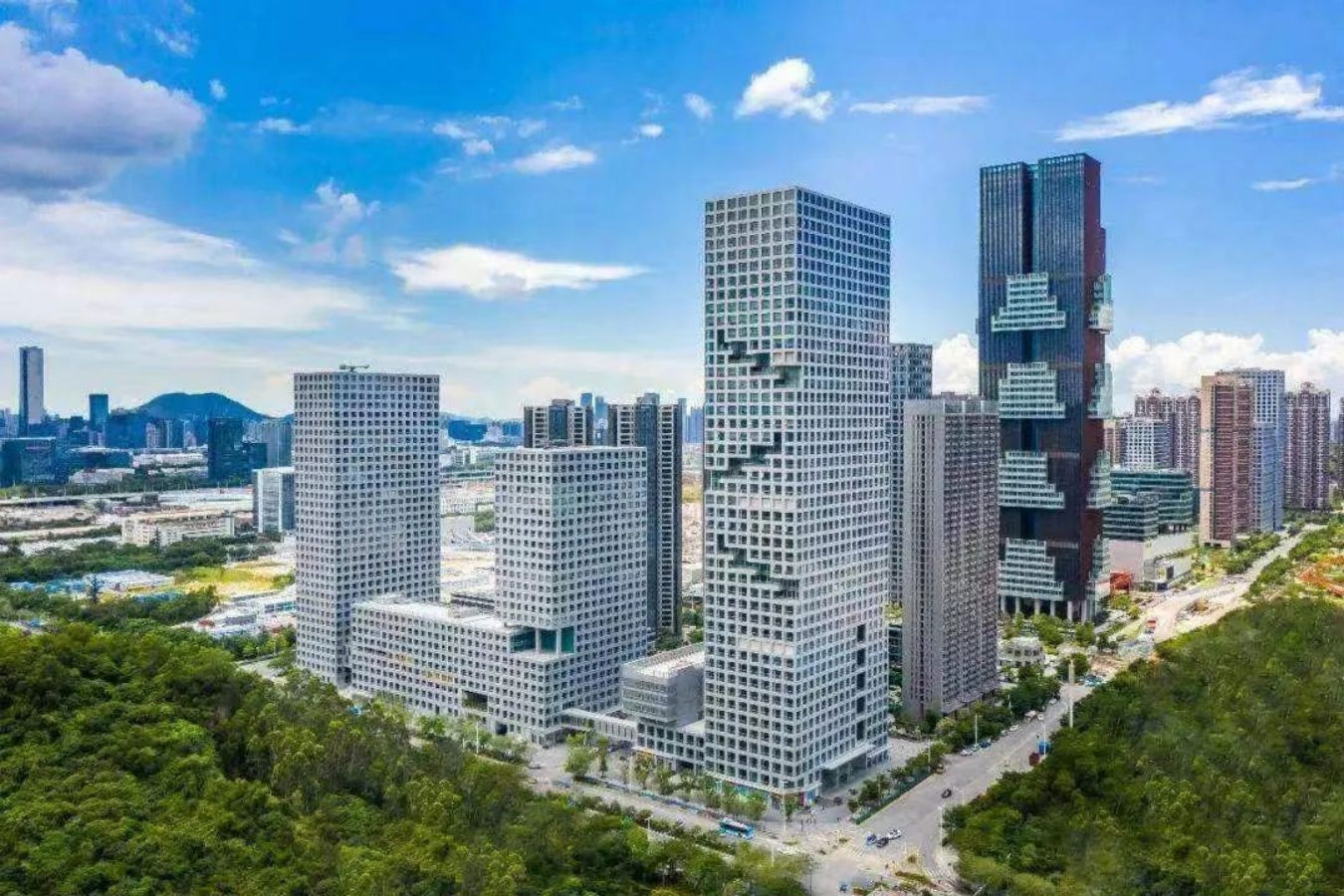 莺迁乔木，燕入高楼！中航翔通深圳公司，乔迁新居！