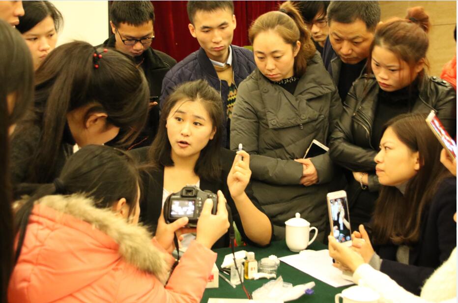 邂逅美丽的星城长沙——2016年翔通染色技术大师赛湖南区分赛圆成功举办! 邂逅美丽的星城长沙——2016年翔通染色技术大师赛湖南区分赛圆成功举办!