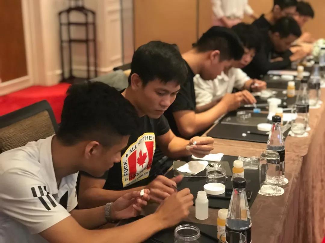 什么样的活动能花几个亿??? 什么样的活动能花几个亿???